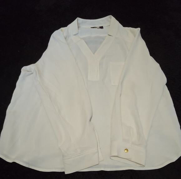 Nine West Tops - Nine West Blouse White Pocket Split Neck Career Top Gently Used Size PXL